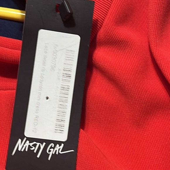 NWT NASTY GAL red dress Size 8 - Picture 7 of 10